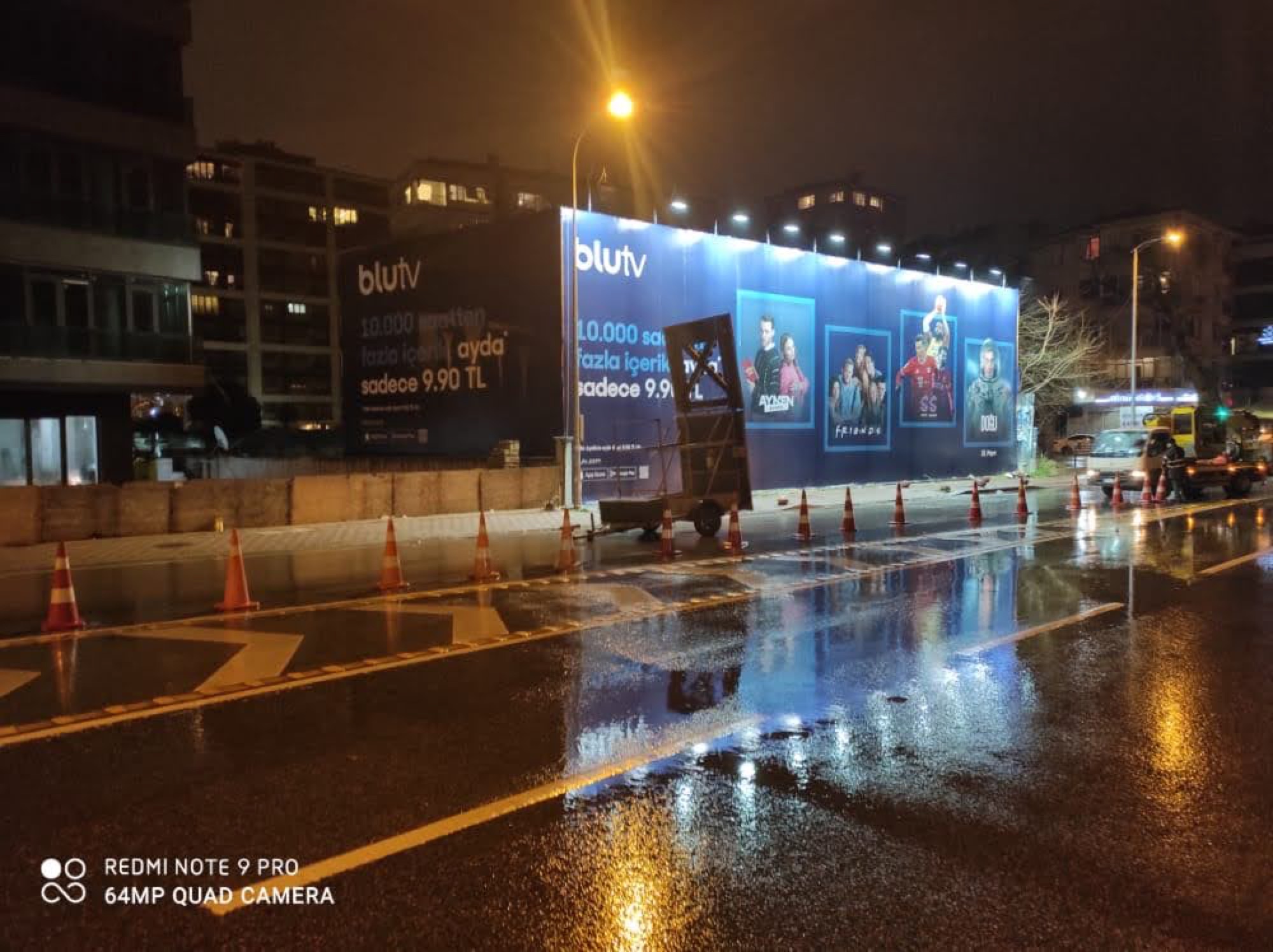 BluTV City Wrap